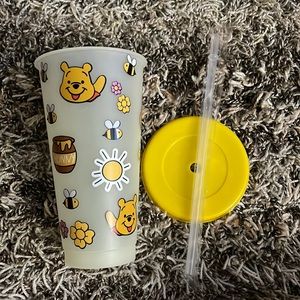 Winnie‎ the Pooh customer cup